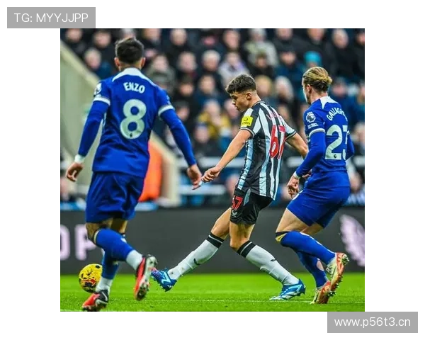 英超切尔西连追两球逼平纽卡